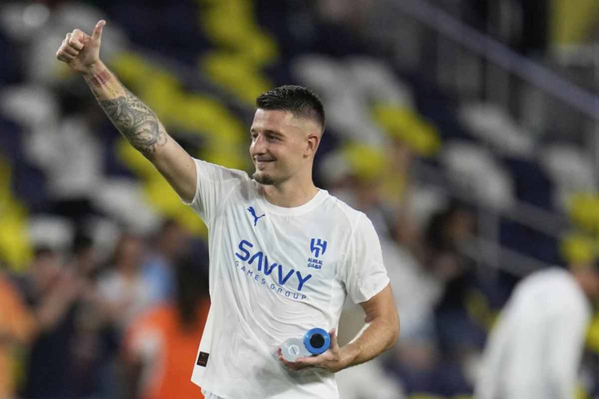 Milinkovic con l'Al Hilal